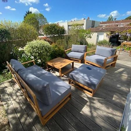 Maison Centre Ville Avec Jardin , Terrasse, Et Garage Velos La Rochelle  Exteriör bild